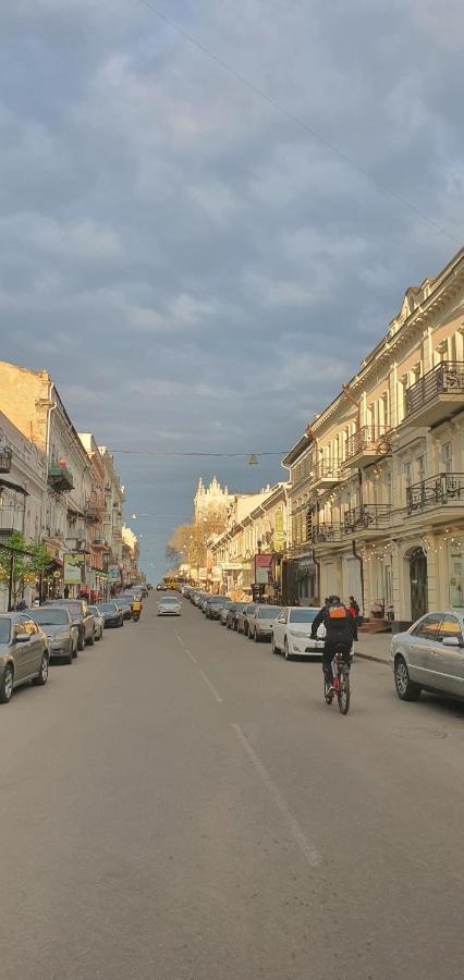 Апартаменты На Греческой Odessa Esterno foto